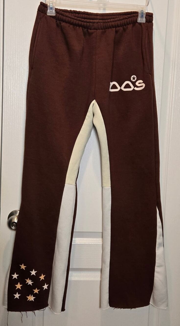 DOS ATL Don't Overthink Style brown flare sweatpants sz L stars colorblock